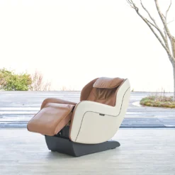 Alternative view of Massage Chair CIRC+