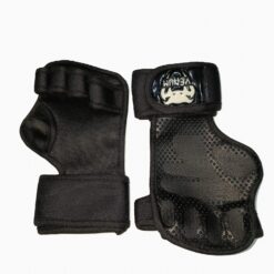 Venum Workout Gloves with Integrated Wrist Wraps